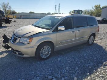  Salvage Chrysler Minivan