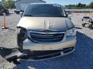 Chrysler Minivan Limited Image 13