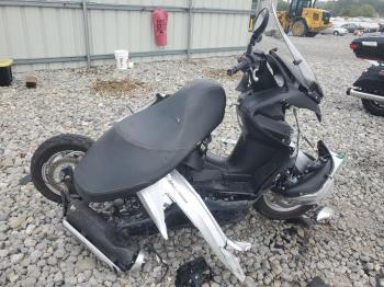  Salvage Suzuki Scooter