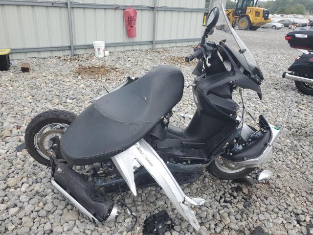  Salvage Suzuki Scooter