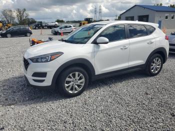  Salvage Hyundai TUCSON