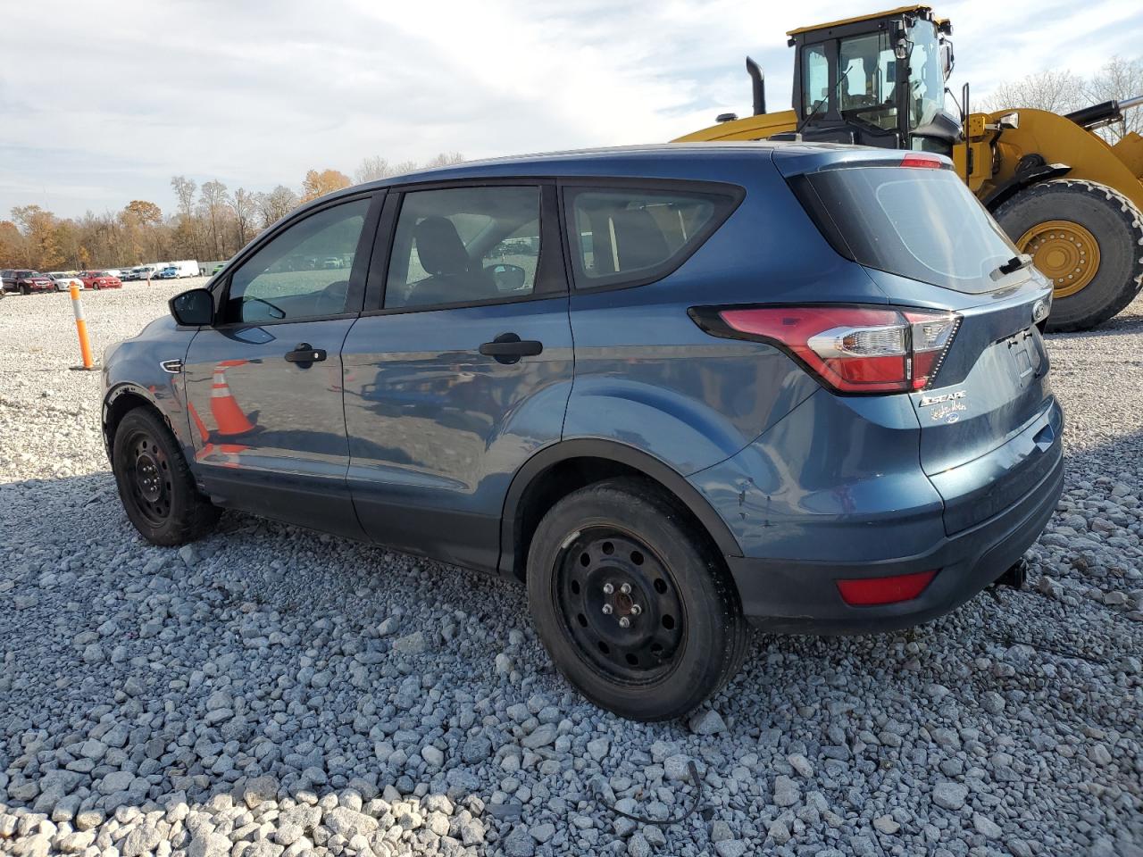 Ford Escape S Image 2
