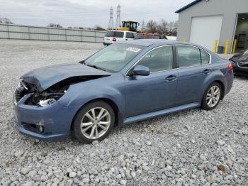  Salvage Subaru Legacy
