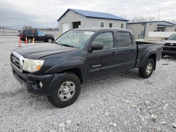  Salvage Toyota Tacoma