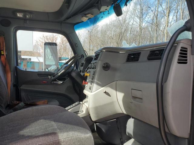 Peterbilt Tractor 579 Image 9
