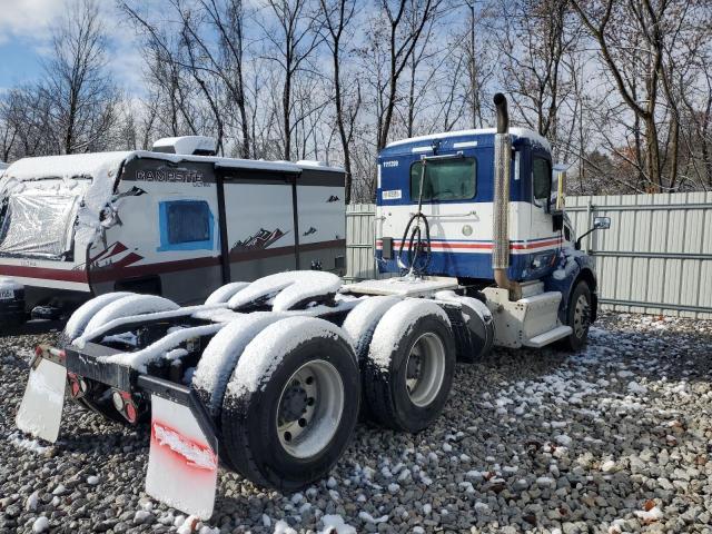 Peterbilt Tractor 579 Image 3