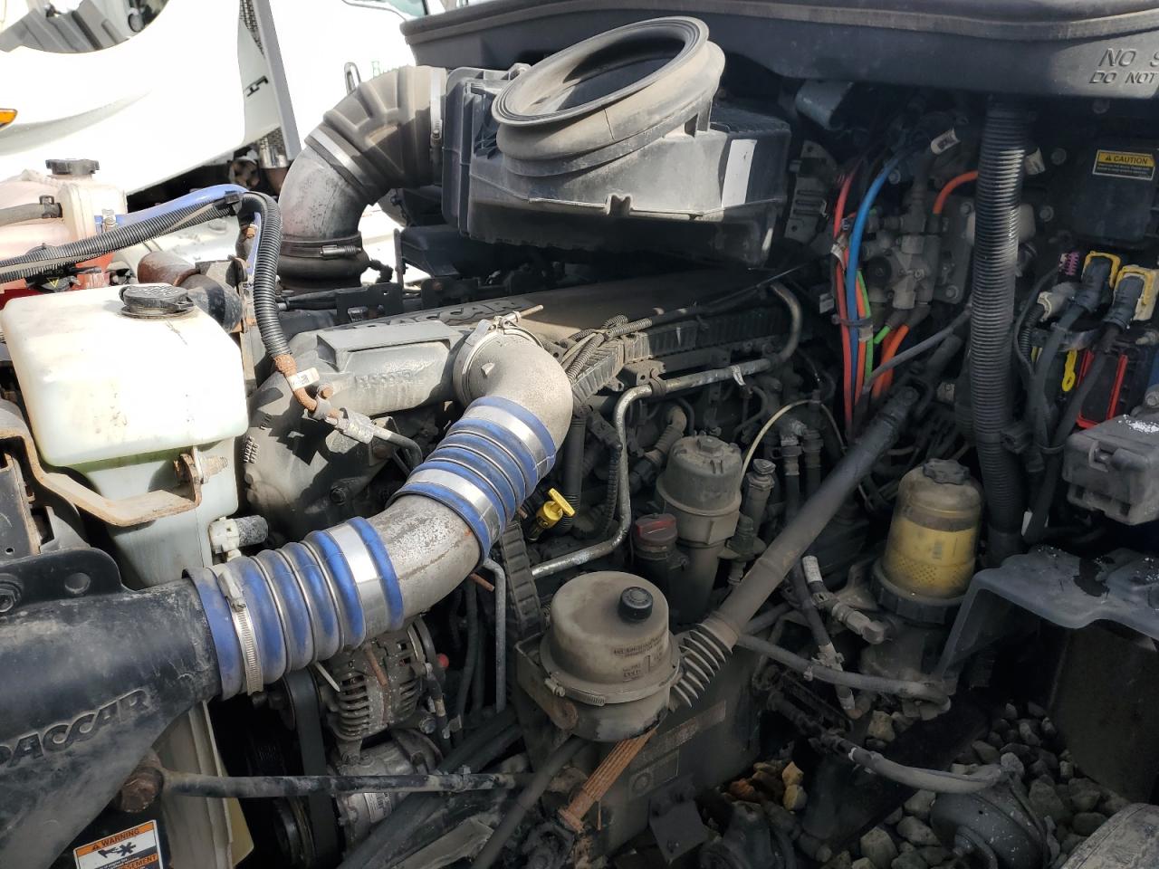 Peterbilt Tractor 579 Image 8