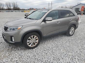  Salvage Kia Sorento