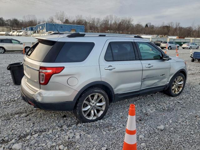 Ford Explorer Xlt Image 10