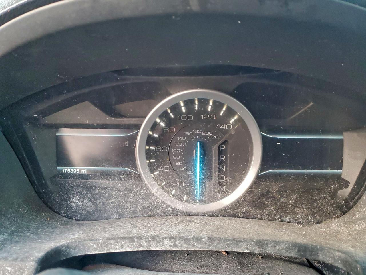 Ford Explorer Xlt Image 8