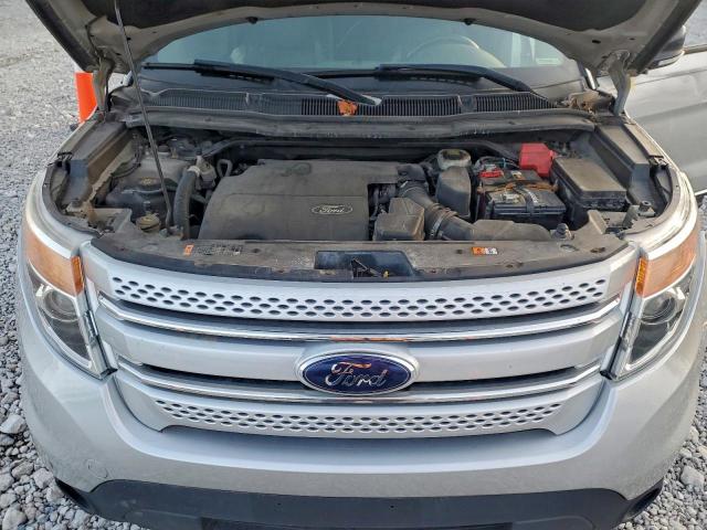 Ford Explorer Xlt Image 9