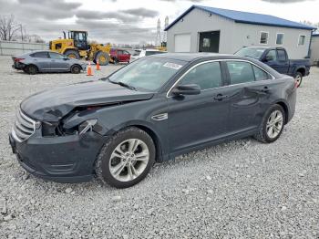  Salvage Ford Taurus