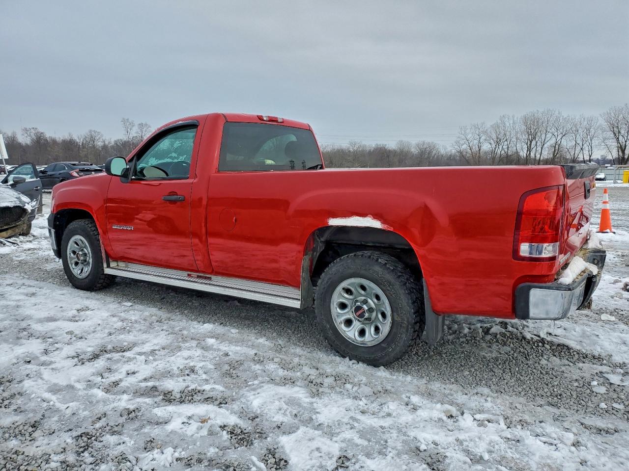 GMC Sierra C1500 Image 7