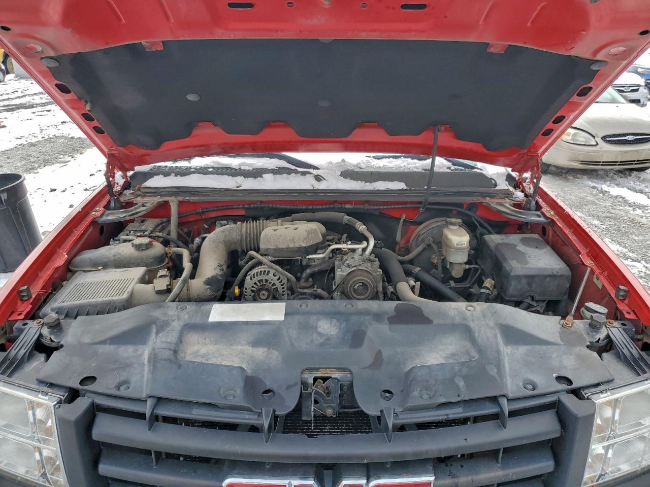 GMC Sierra C1500 Image 6