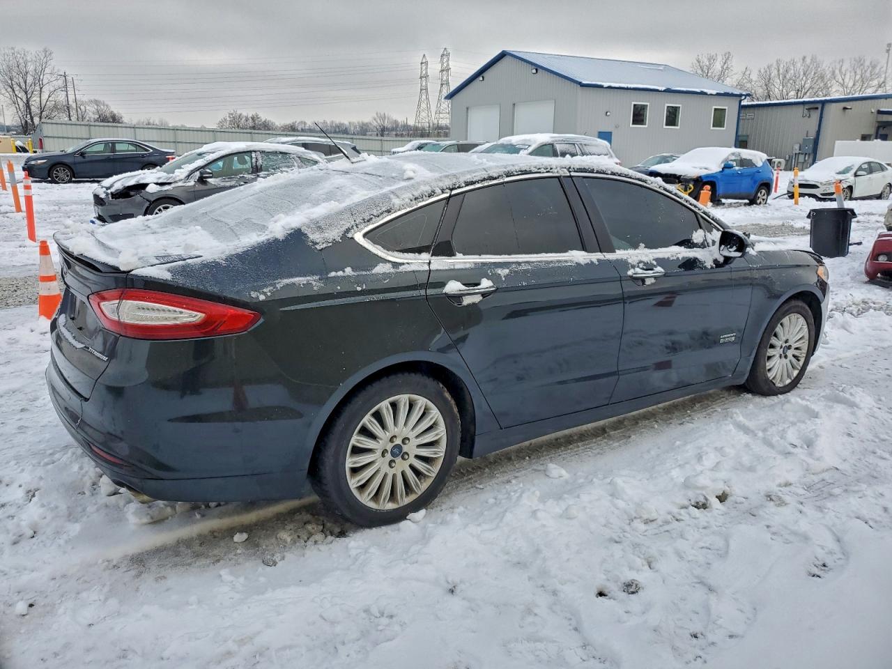 Ford Fusion Titanium Phev Image 3