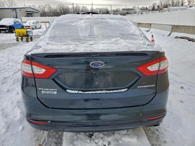 Ford Fusion Titanium Phev Image 6