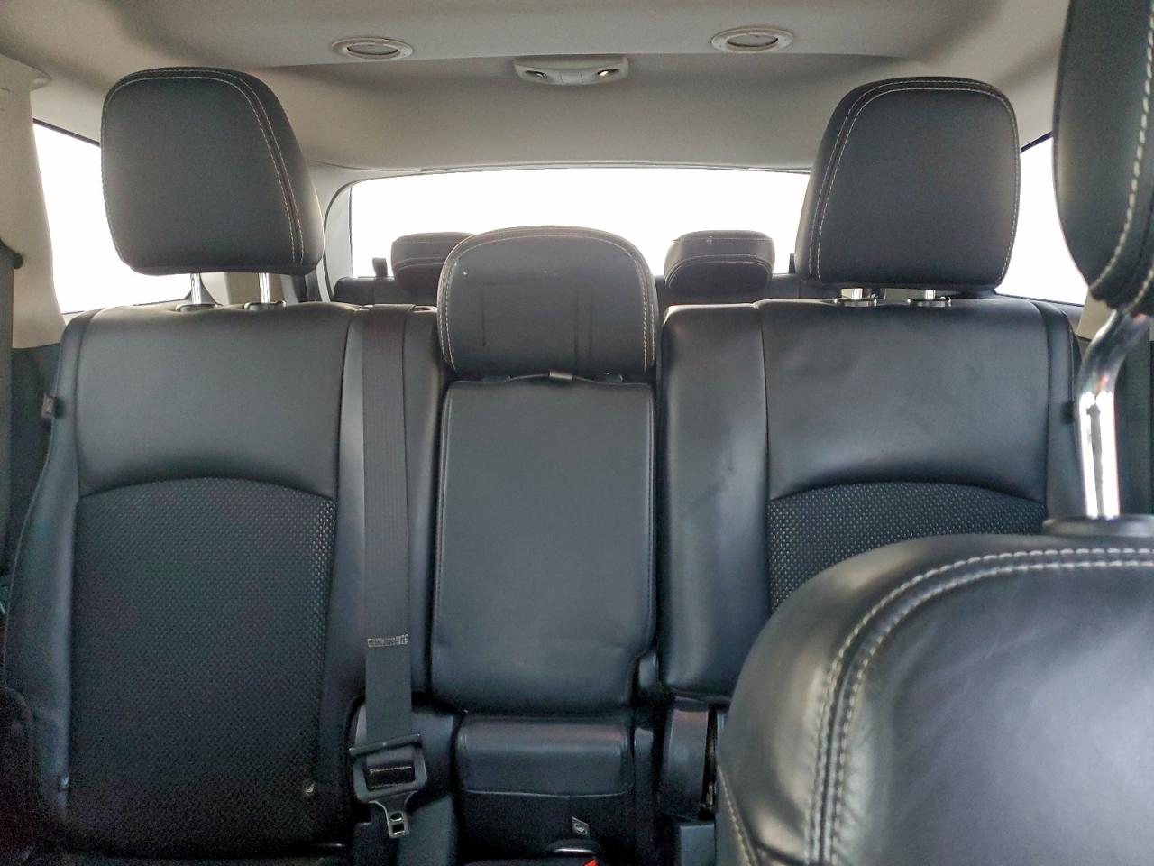 Dodge Journey Crossroad Image 4