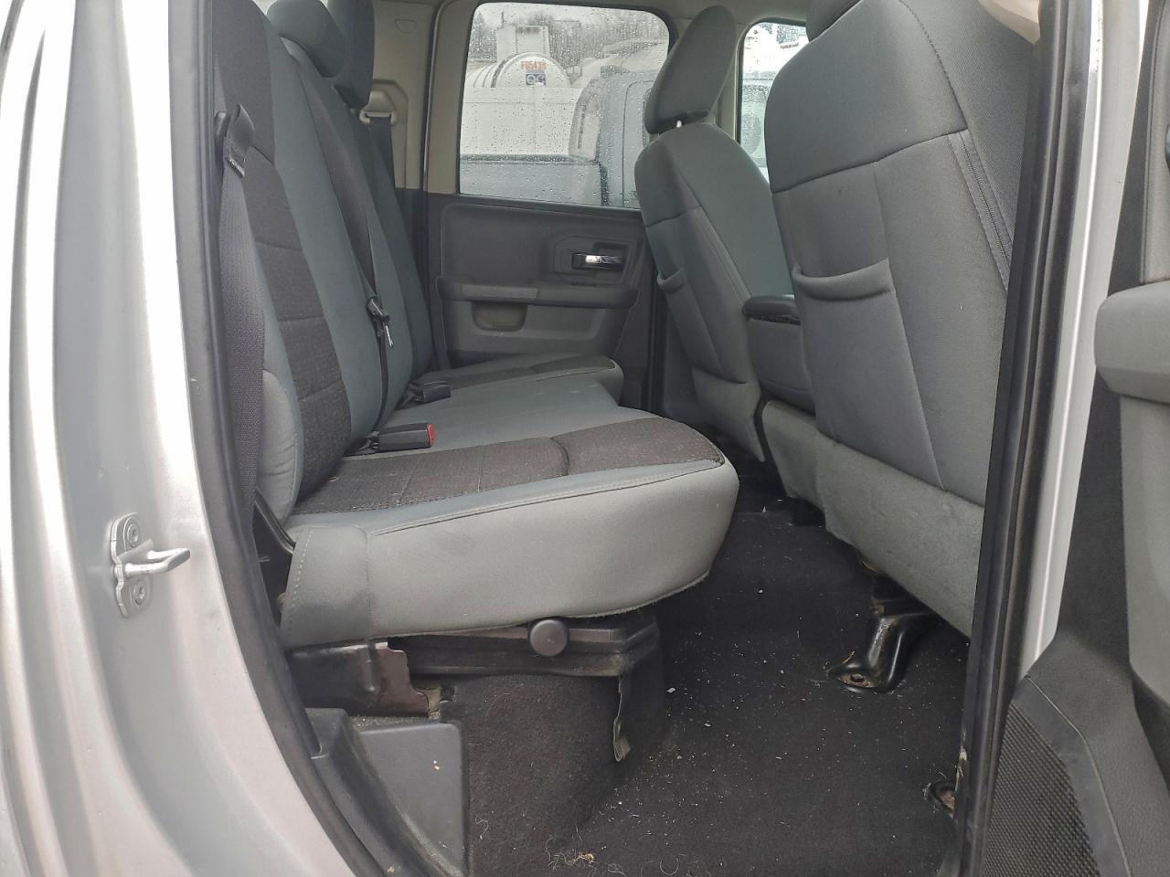 Ram 1500 Slt Image 9