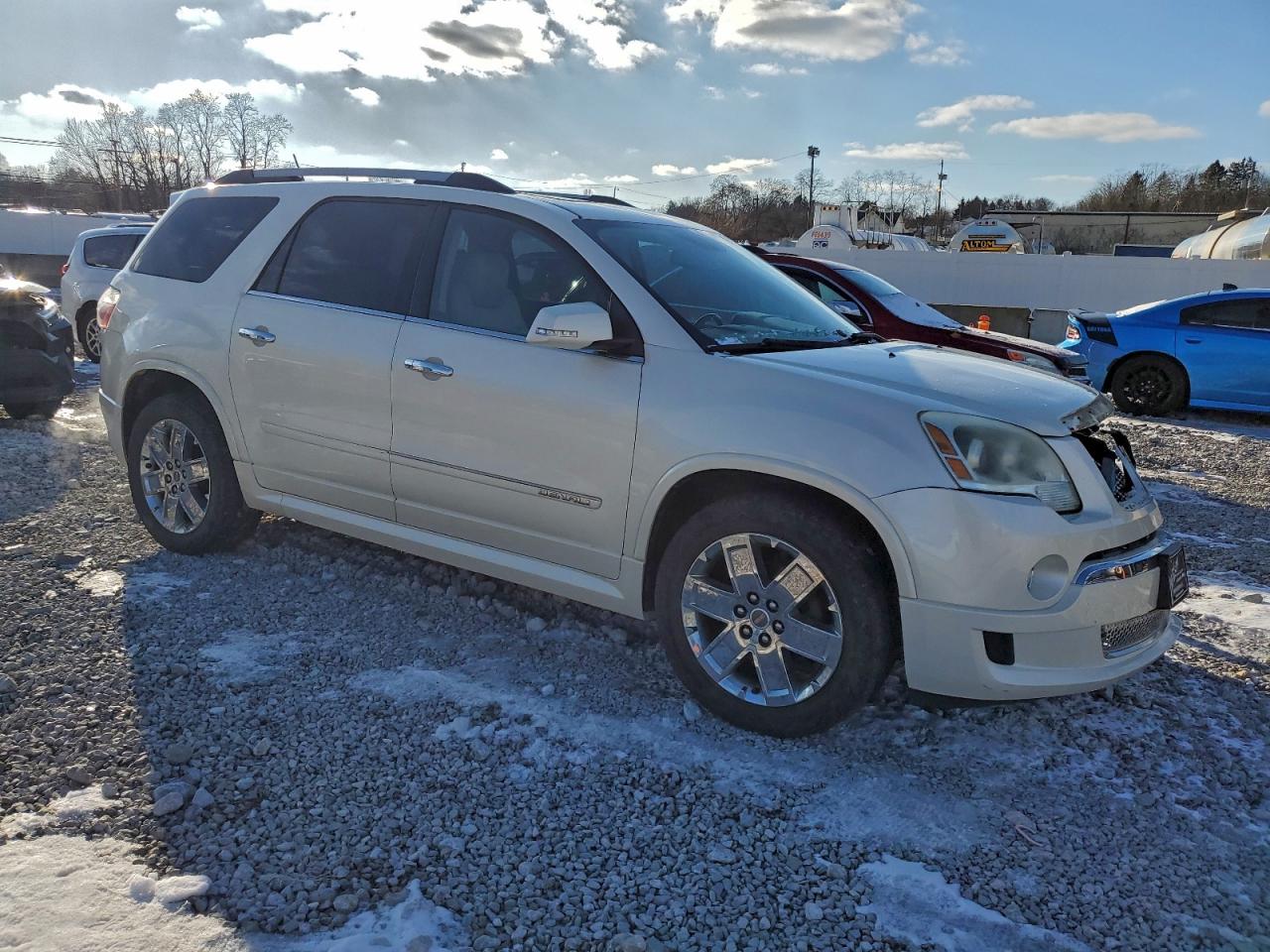 GMC Acadia Denali Image 10
