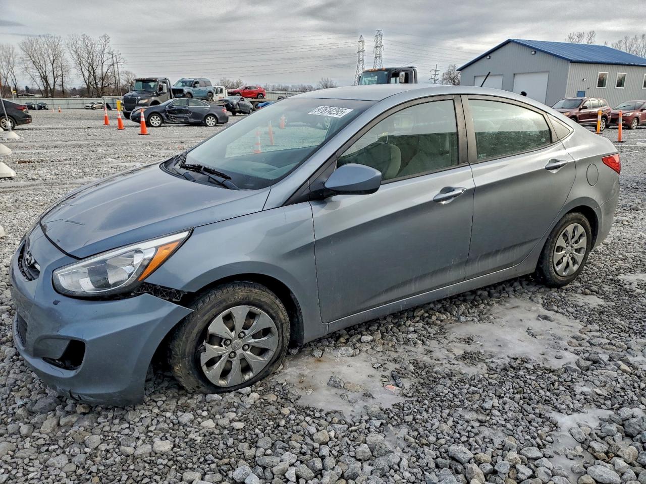 Hyundai ACCENT Se Image 1