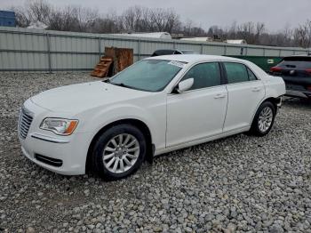  Salvage Chrysler 300