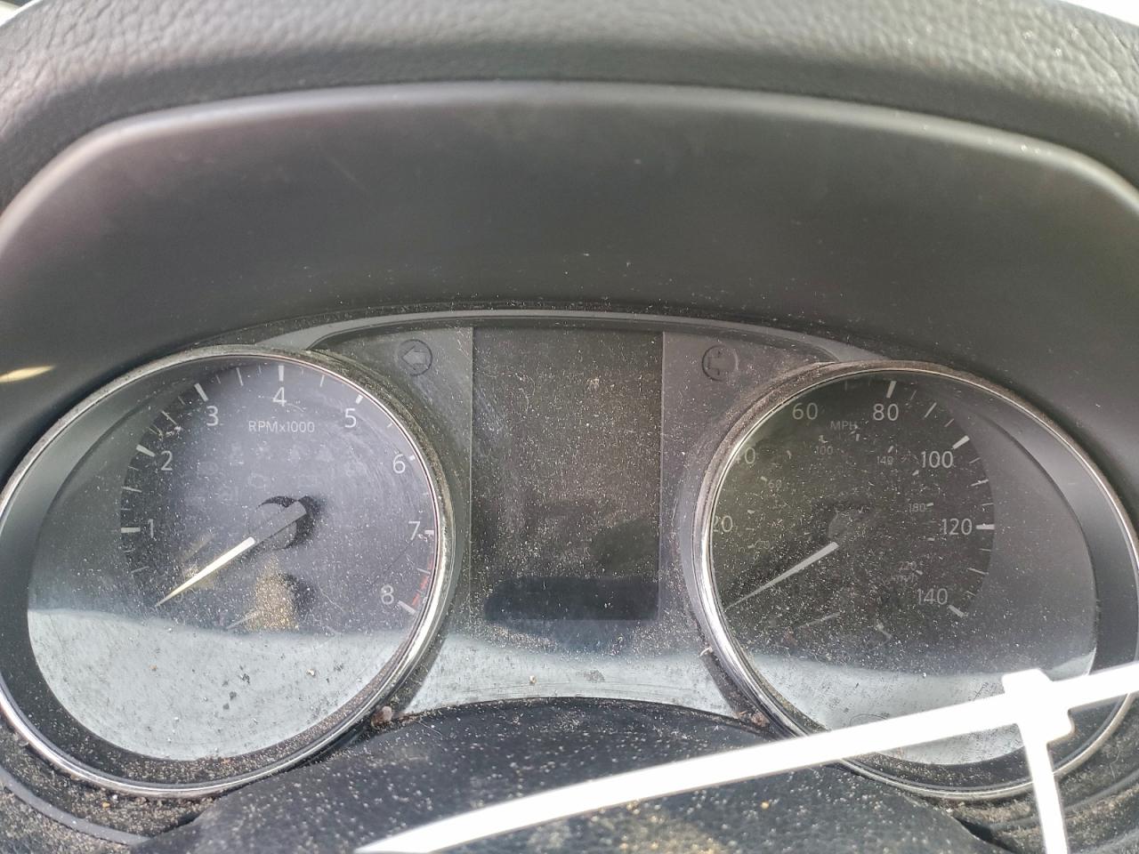 Nissan Rogue S Image 8