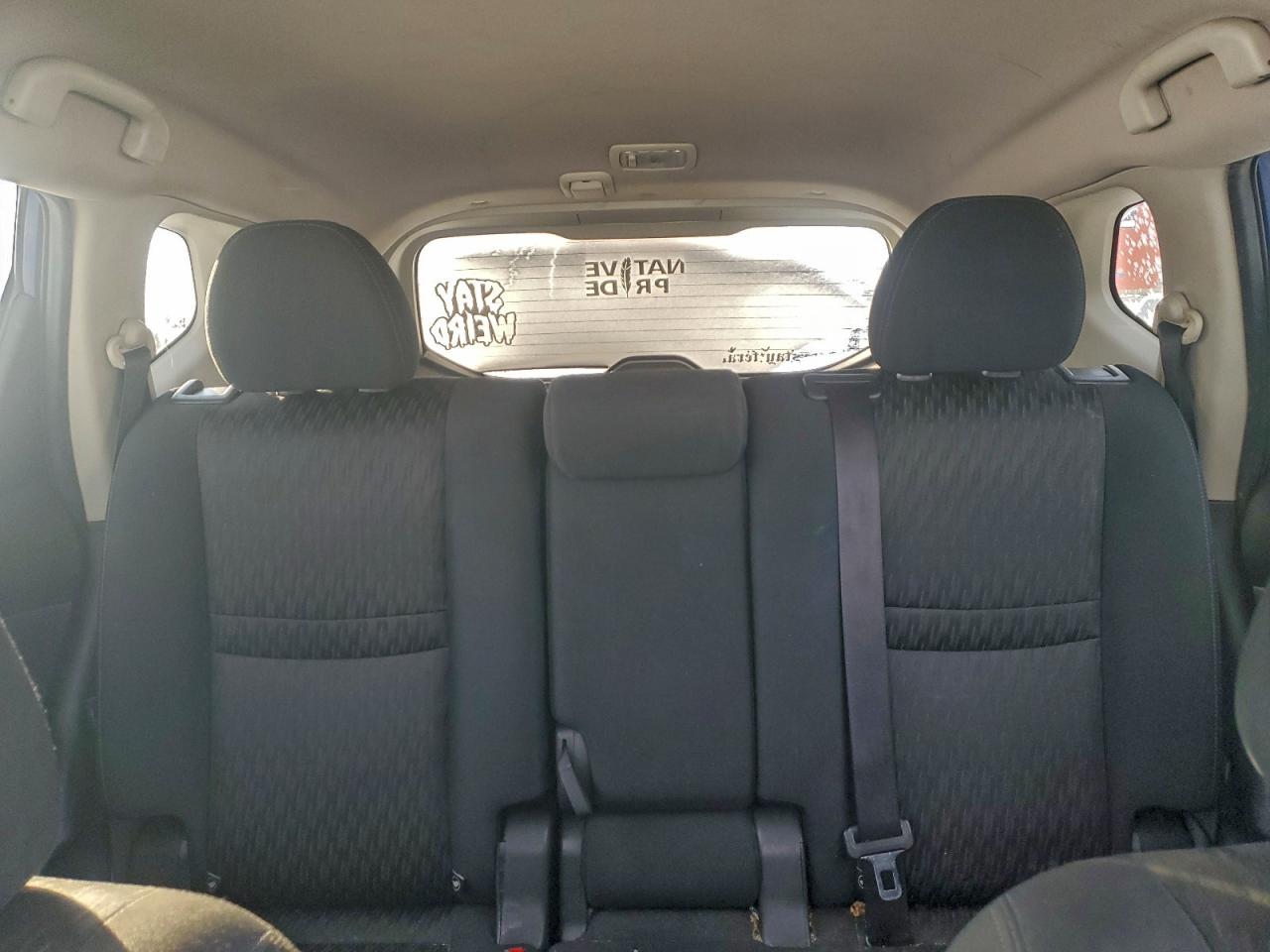 Nissan Rogue S Image 10