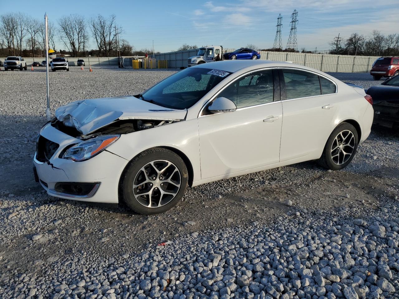 Buick Regal Sport Touring Image 1