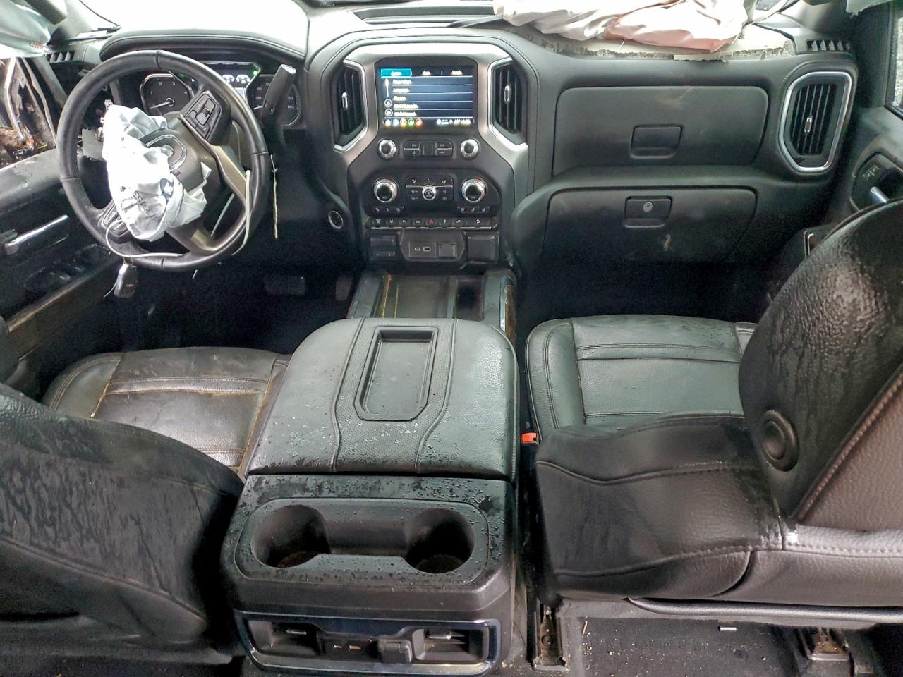 GMC Sierra K3500 Denali Image 7