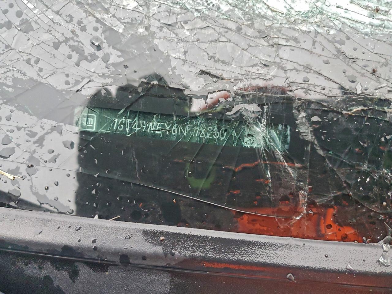 GMC Sierra K3500 Denali Image 11