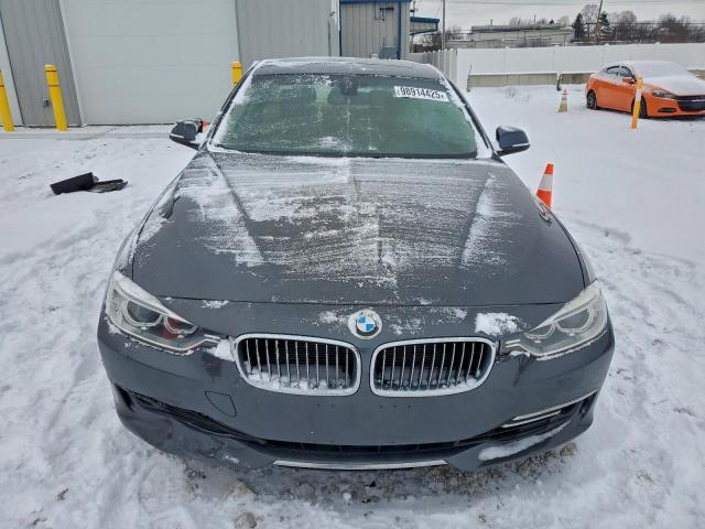 BMW 3 Series Xi Image 2