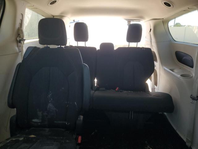 Chrysler Pacifica Touring Image 9