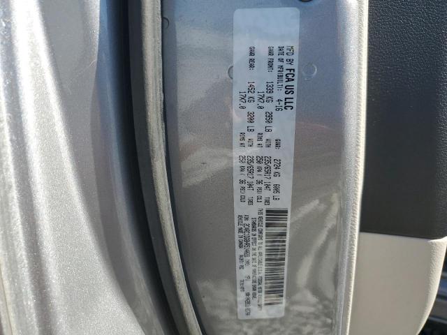 Chrysler Pacifica Touring Image 2