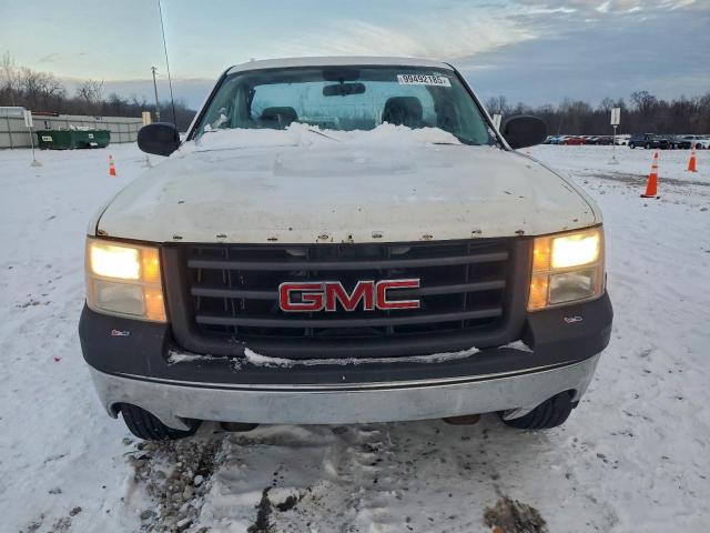 GMC Sierra C1500 Image 4