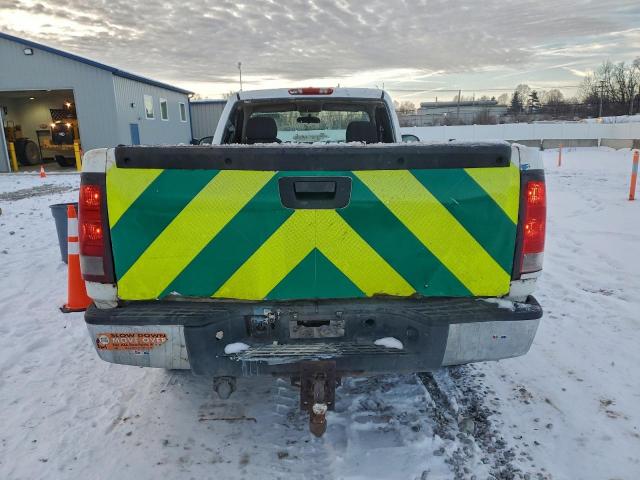 GMC Sierra C1500 Image 11