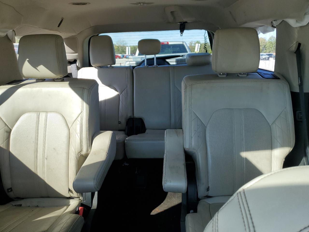 Ford Expedition Platinum Image 6