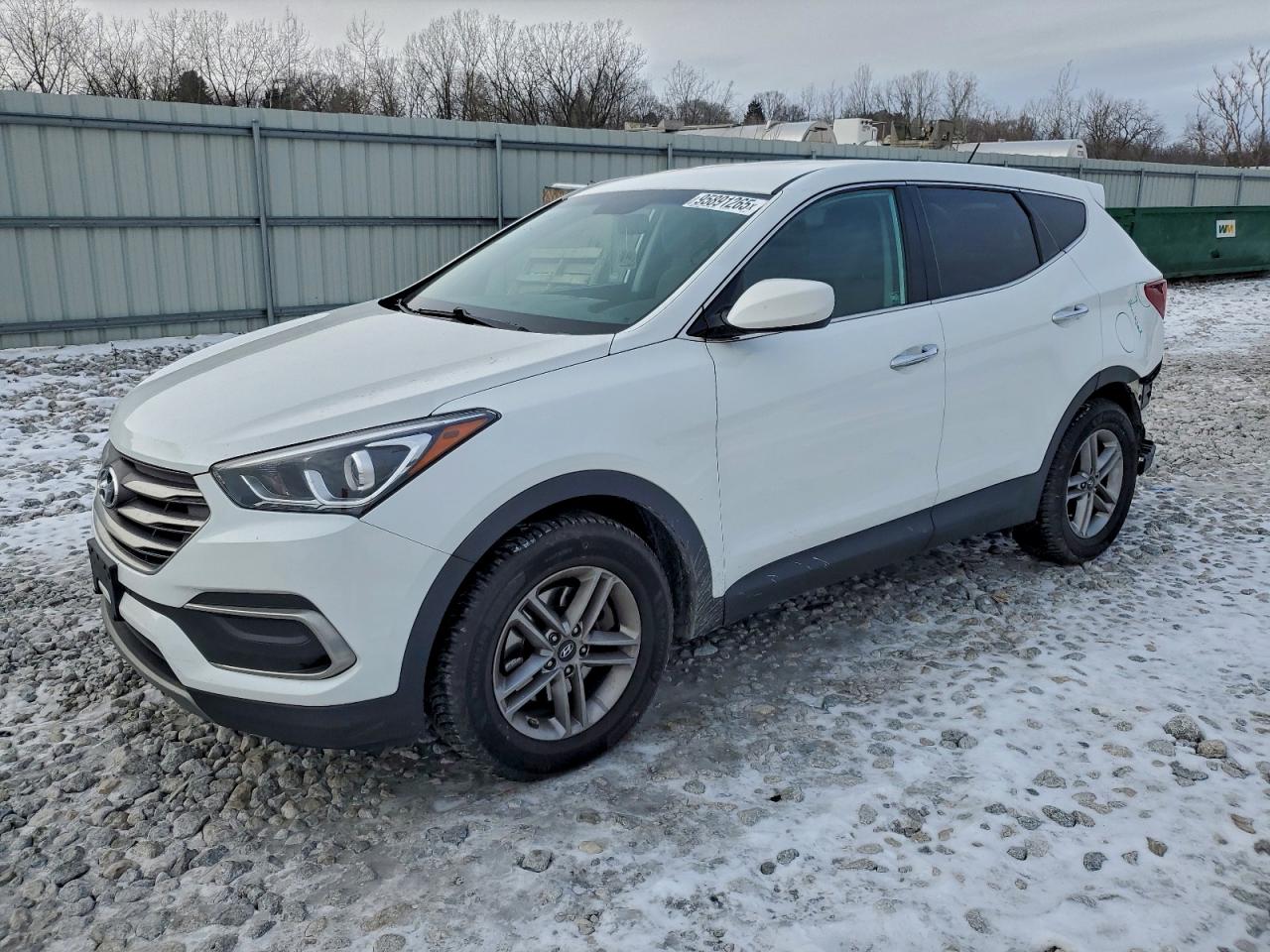 Hyundai SANTA FE Image 1