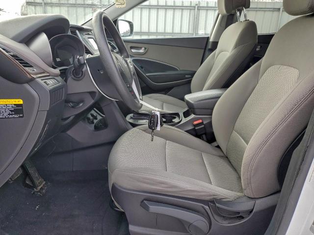 Hyundai SANTA FE Image 8