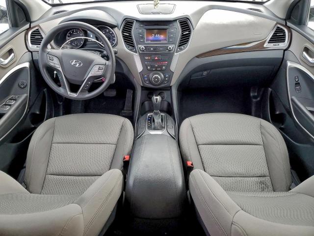 Hyundai SANTA FE Image 5