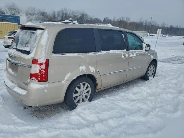 Chrysler Minivan Touring Image 4
