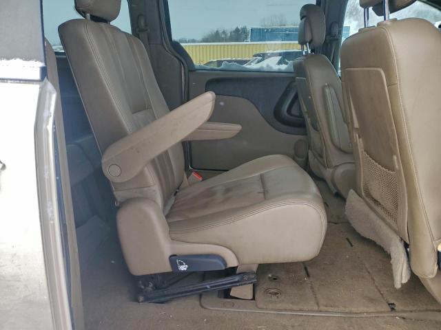 Chrysler Minivan Touring Image 12