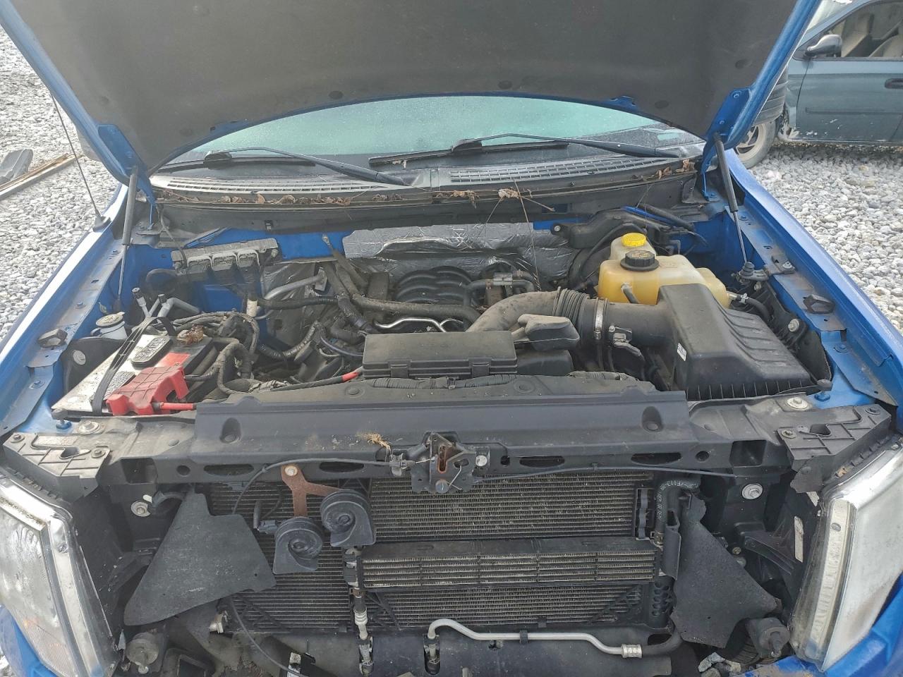 Ford F-150 Supercrew Image 11