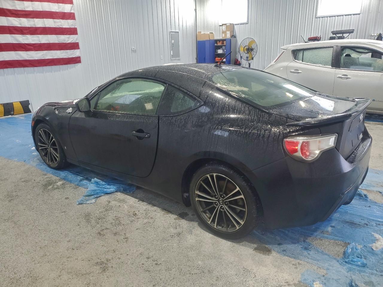 Toyota Scion Image 12