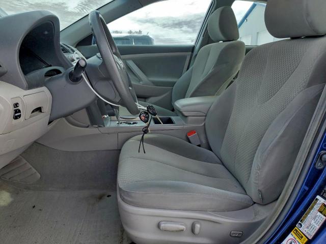 Toyota Camry Ce Image 4