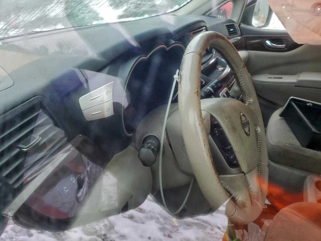 Nissan Quest S Image 9