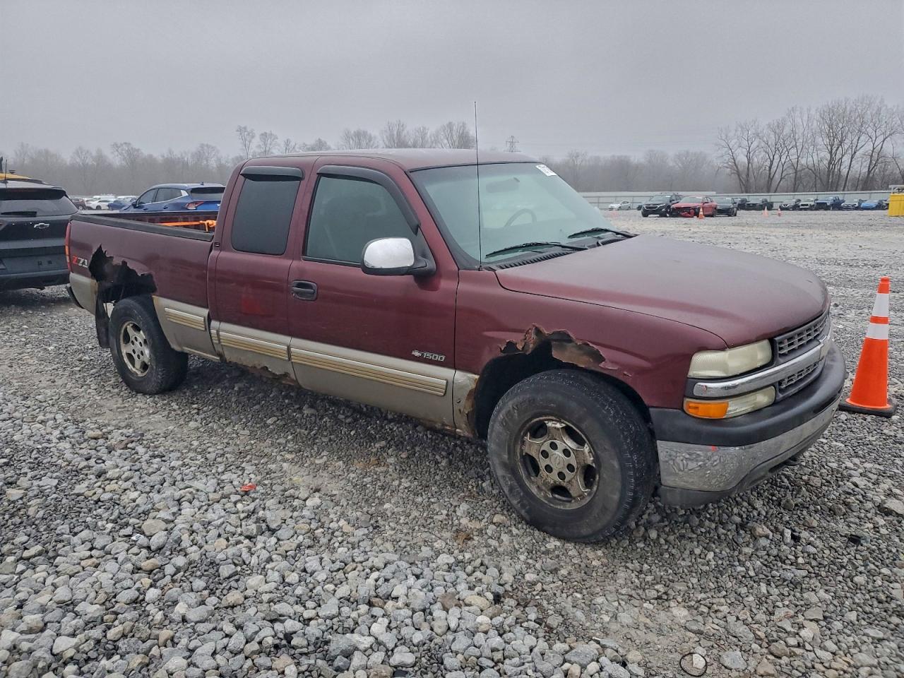 Chevrolet Silverado K1500 Image 4