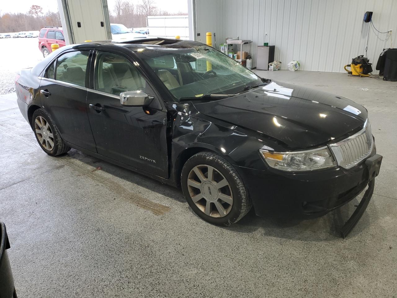 Lincoln Zephyr Image 11