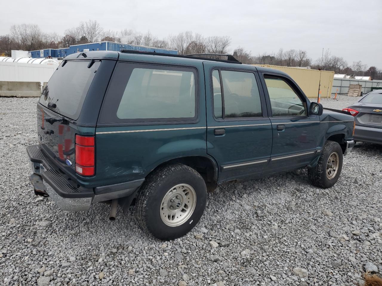 Ford Explorer Image 6