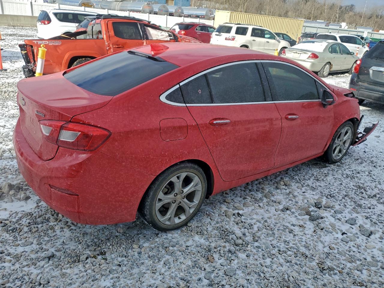 Chevrolet Cruze Premier Image 12