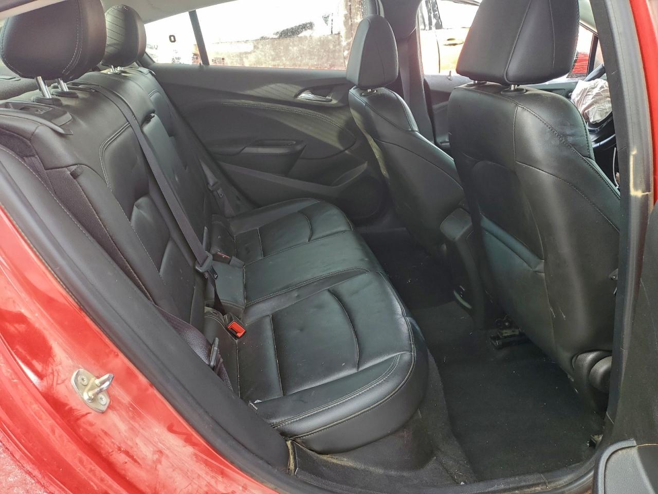 Chevrolet Cruze Premier Image 11